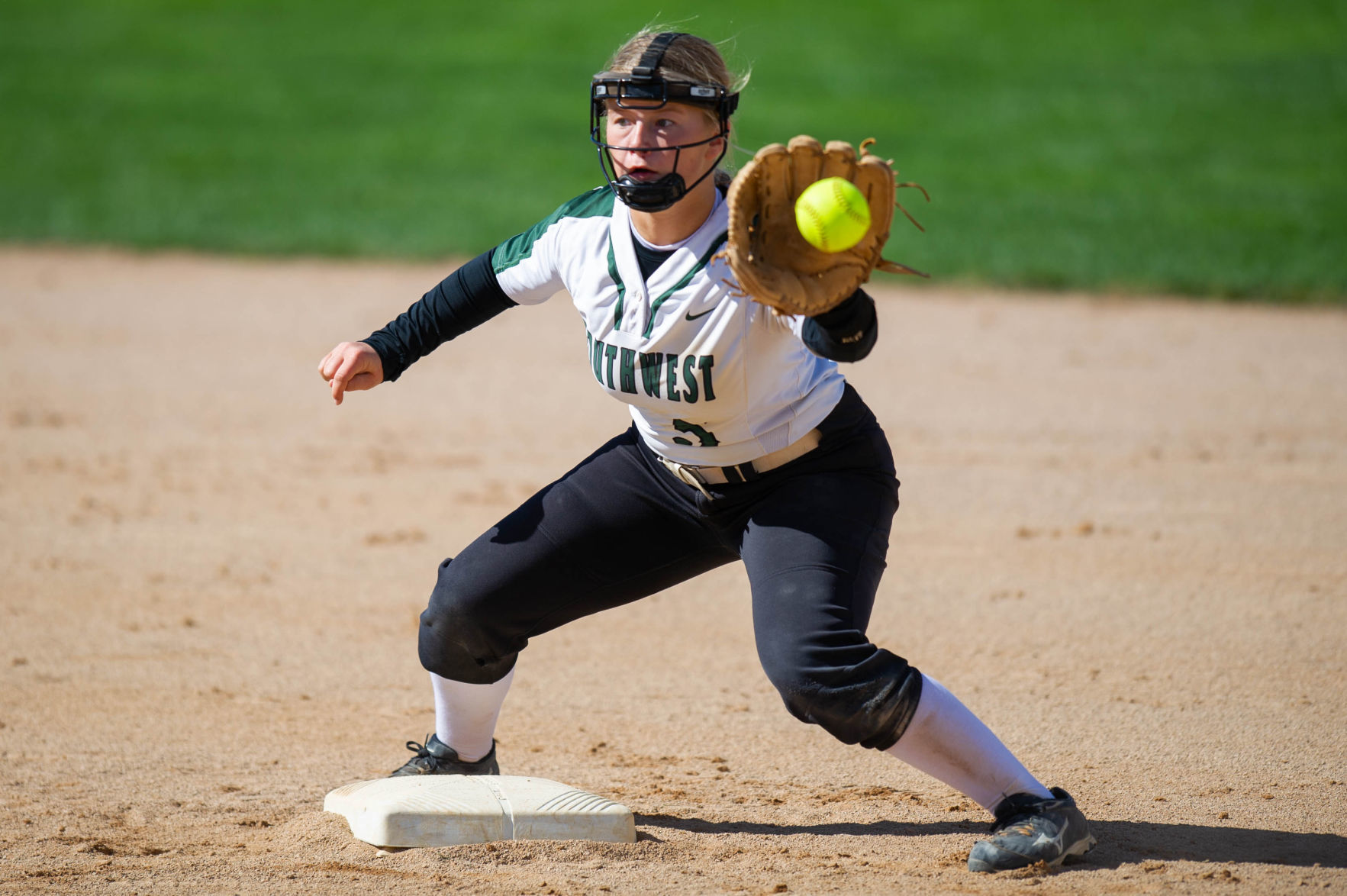State softball finals, 10/13